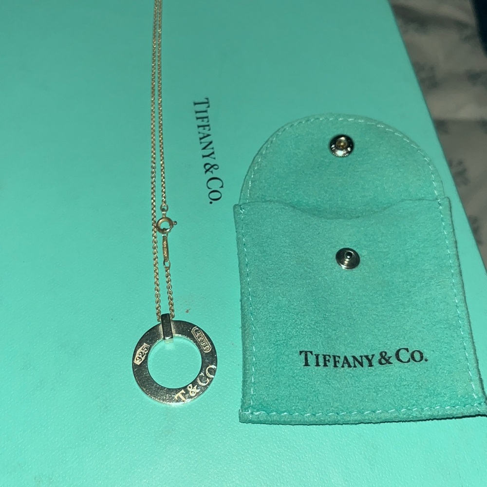 Elegant Silver Necklace